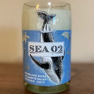 High Tide Scented Wine Bottle Candle.  Great gift for wine and candle lovers! Un